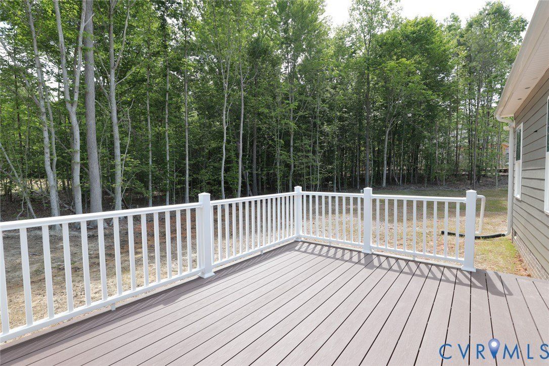 8521 Roden Drive. Mechanicsville, VA 23111