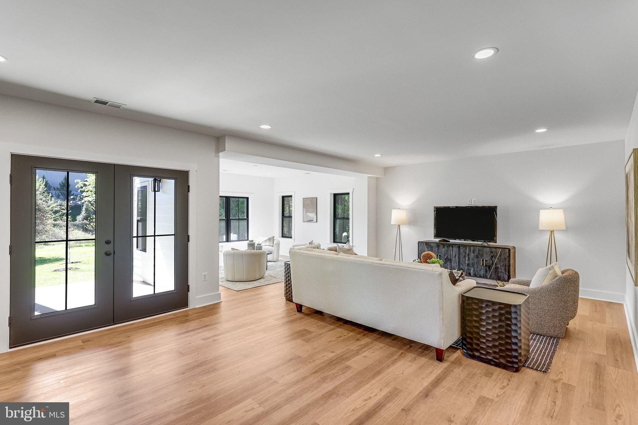 2129 Mckay Street. Falls Church, VA 22043