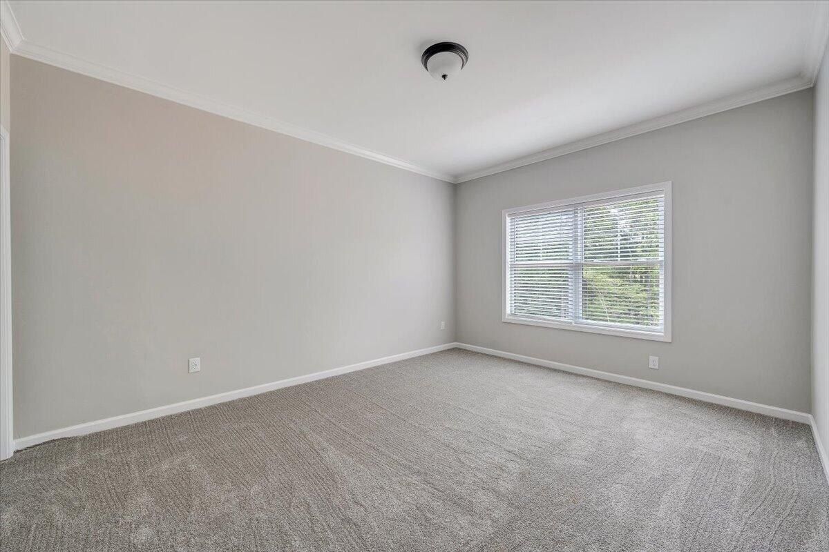 284 Windsor Castle Dr. Moneta, VA 24121