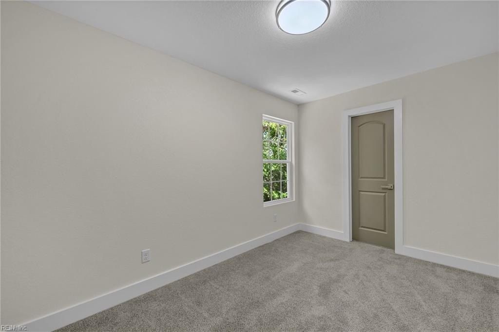 215 N 5Th Street. Suffolk, VA 23434