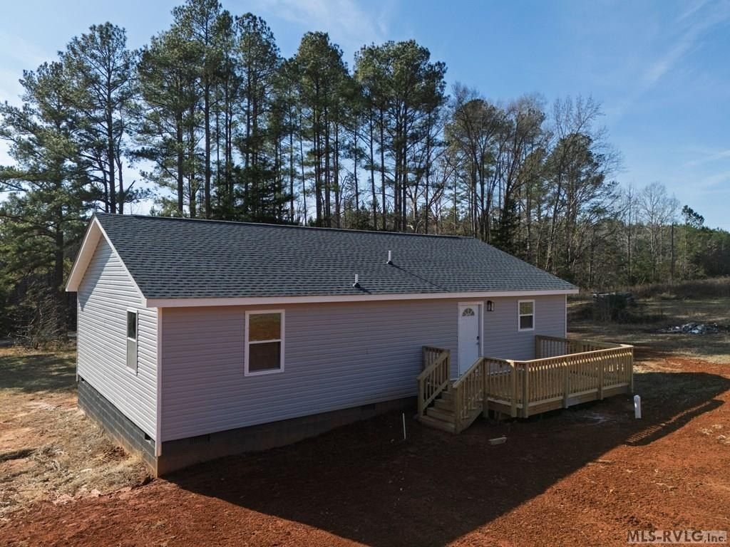 569 Gaulding Rd. La Crosse, VA 23950
