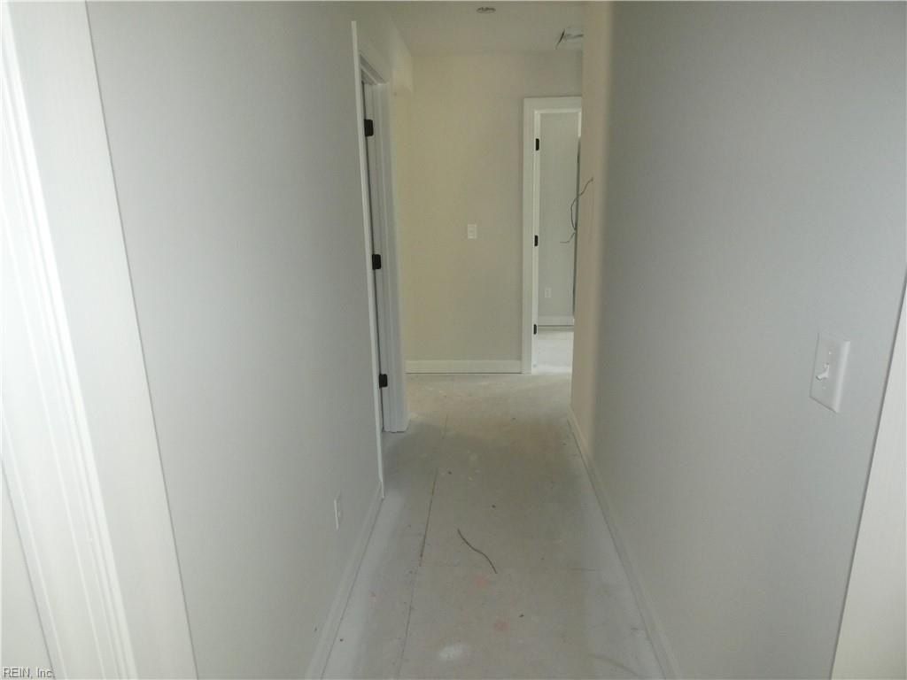 1093 Washington Drive. Chesapeake, VA 23322