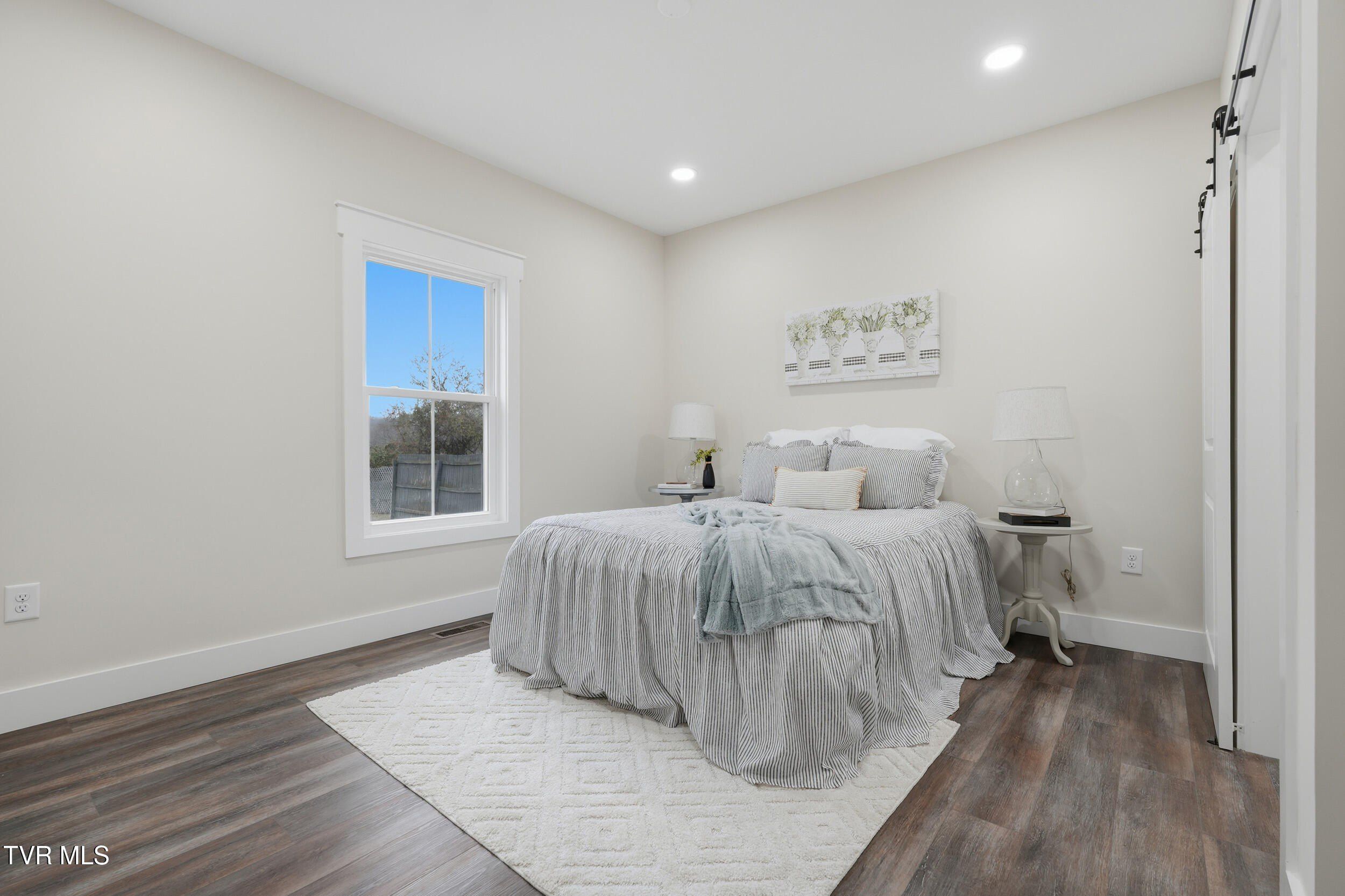 389 Wallace Pike. Bristol, VA 24201