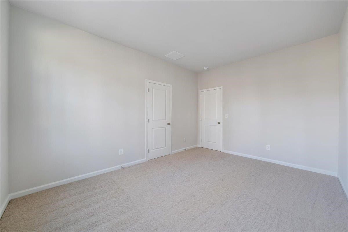 7355 Kings Pointe Drive. Radford, VA 24141