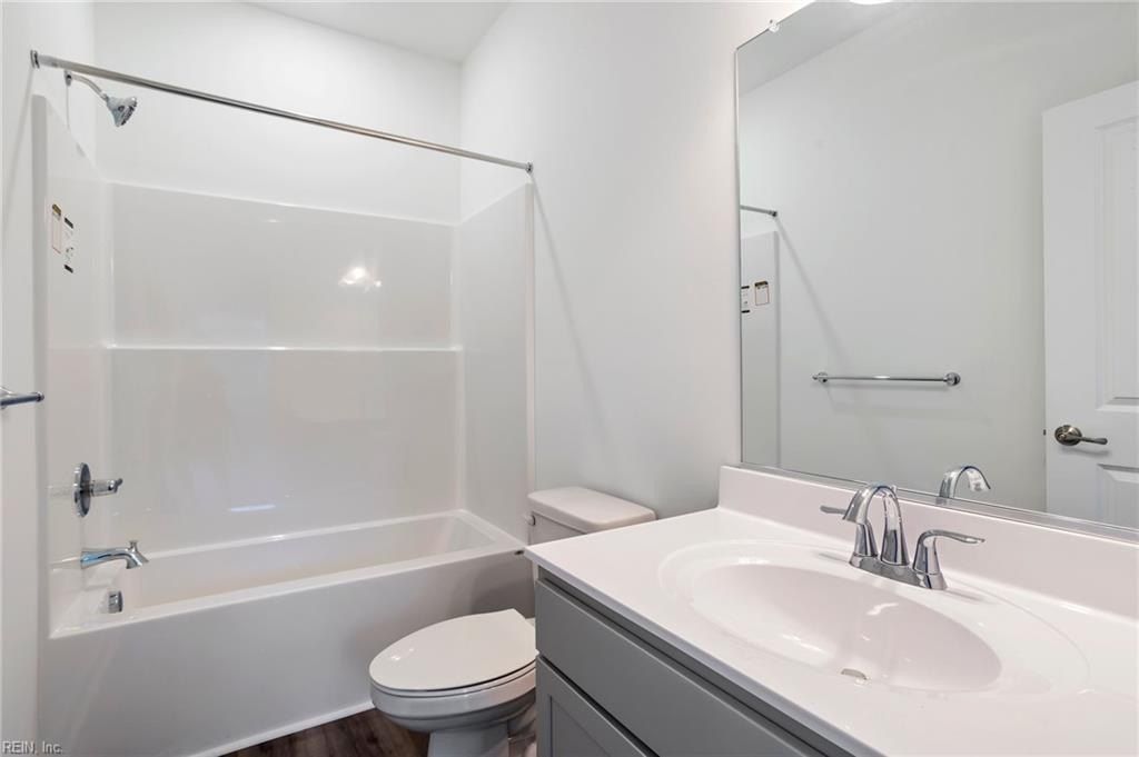 4920 Apricot Way. Chesapeake, VA 23321