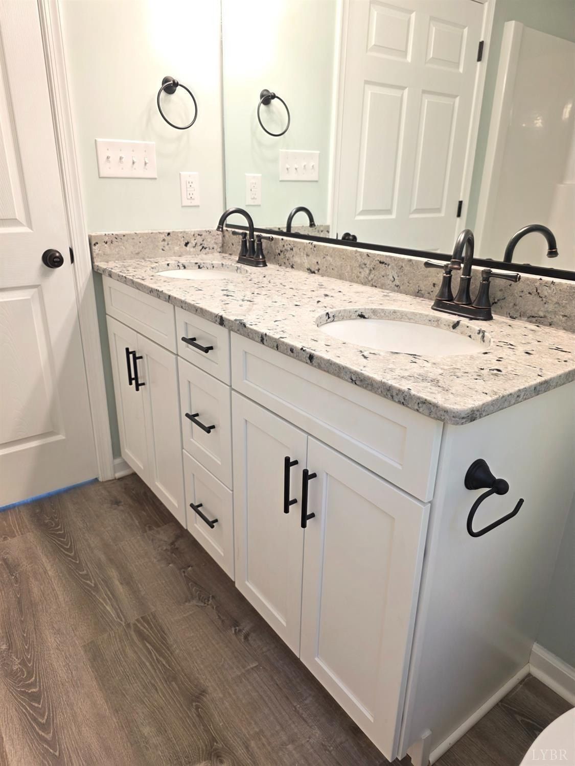371 Pettigrew Drive. Concord, VA 24538