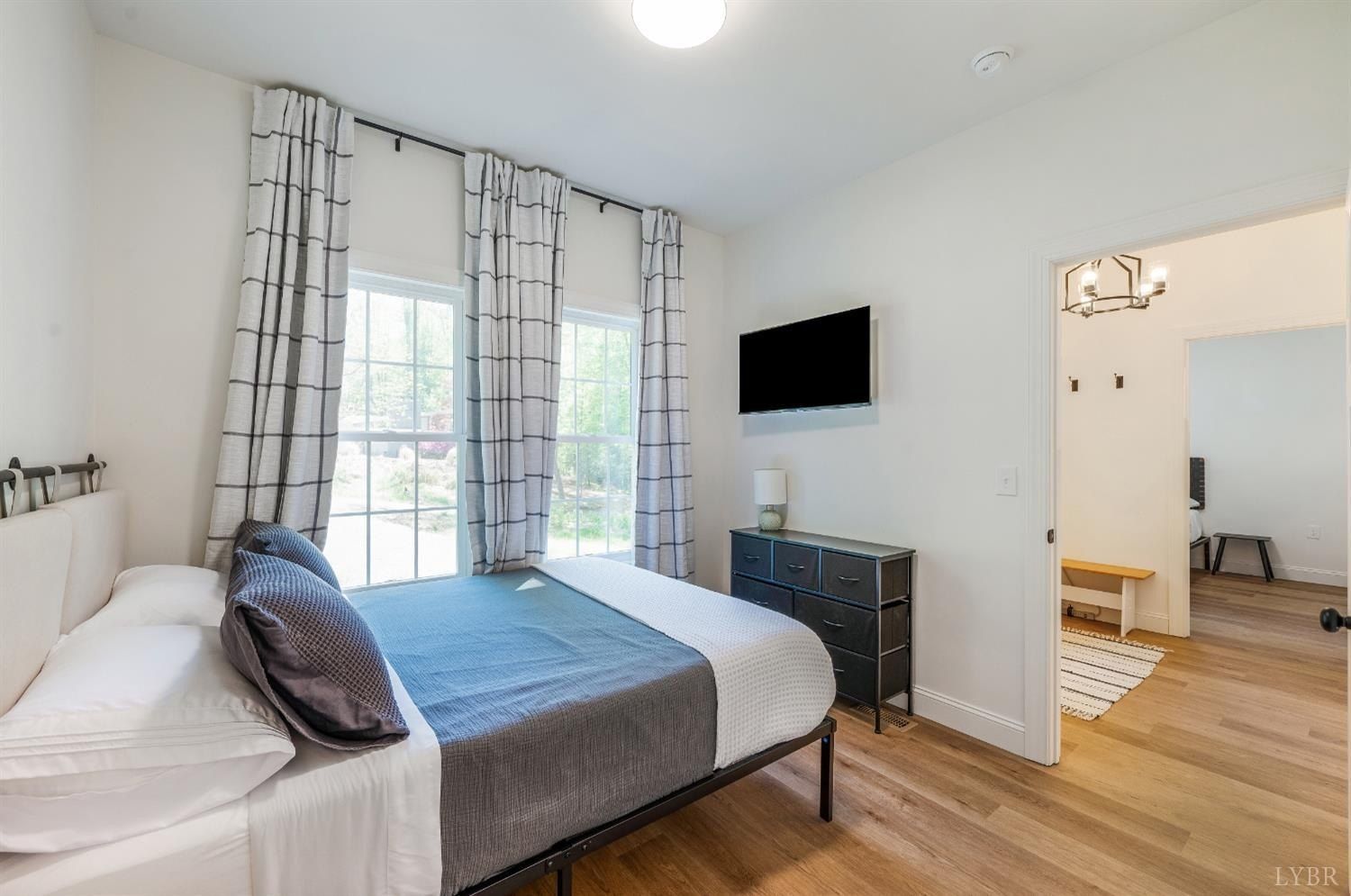 1244 Windsor Drive. Bedford, VA 24523
