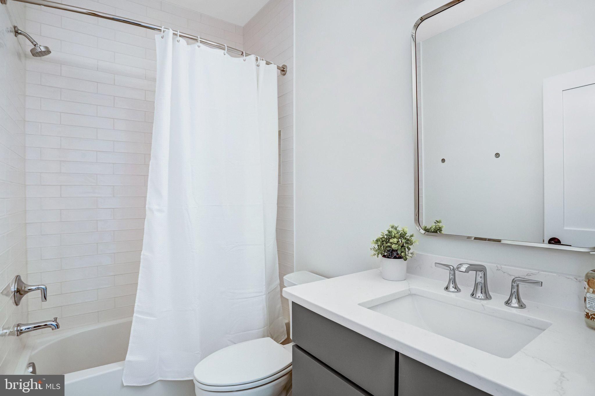 2633 Wooster Court. Vienna, VA 22180