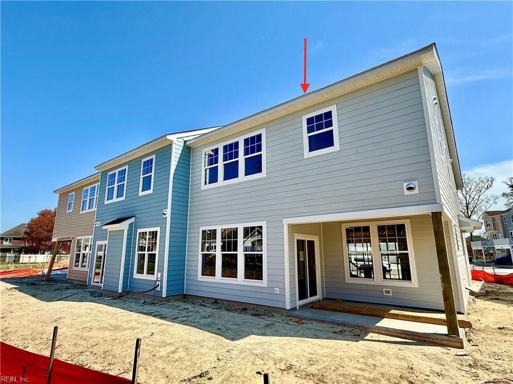 713 Flatrock Lane. Chesapeake, VA 23320