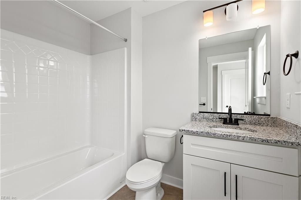 Mm Riverview Landing Ashbee. Chesapeake, VA 23322