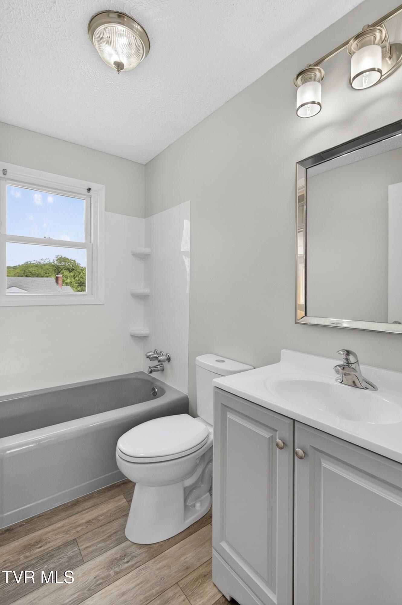 305 S Cherokee Road. Bristol, VA 24201