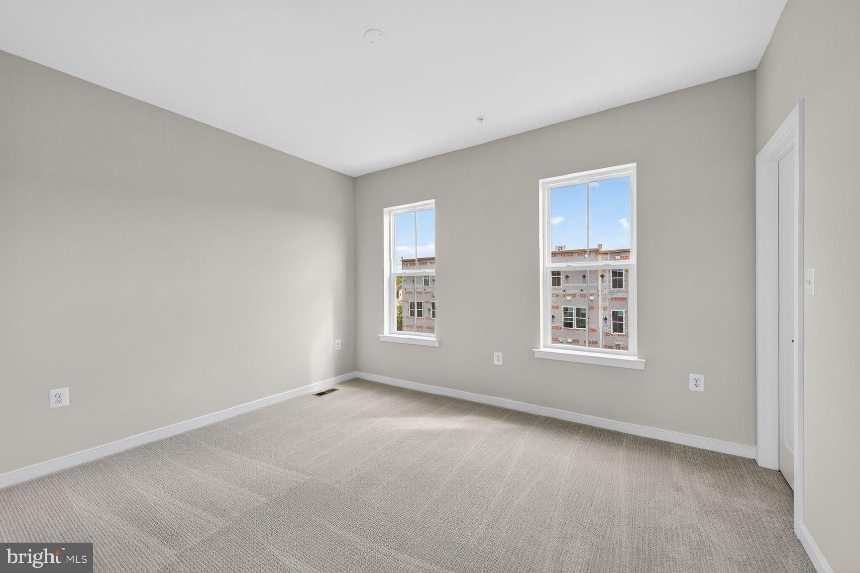 42194 Summer Sun Ter. Ashburn, VA 20148