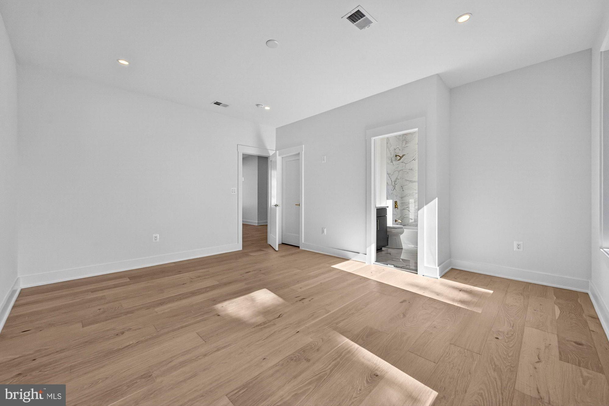 719 Meadow Lane Sw. Vienna, VA 22180