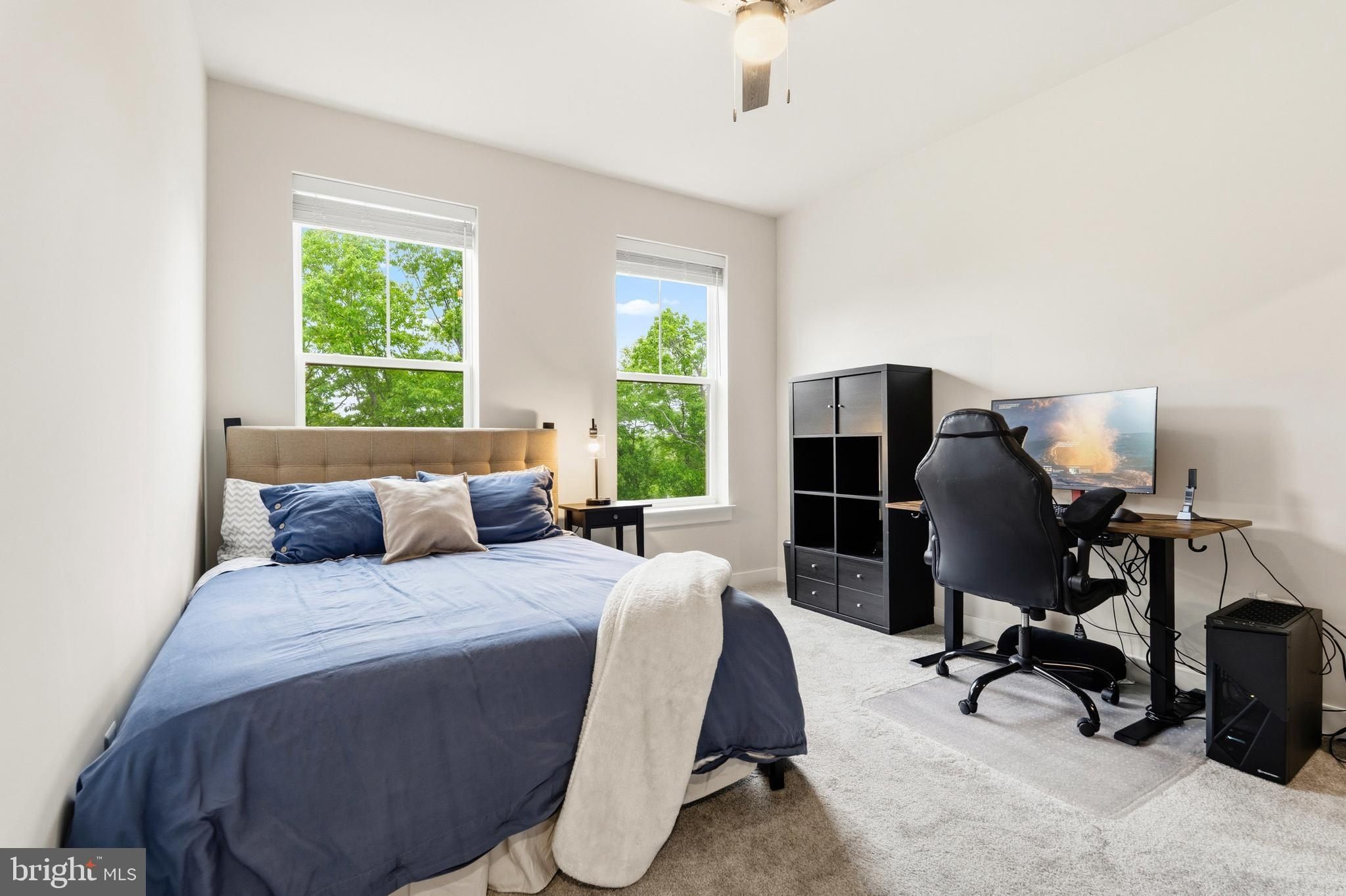 20851 Owenmore Terrace. Sterling, VA 20166
