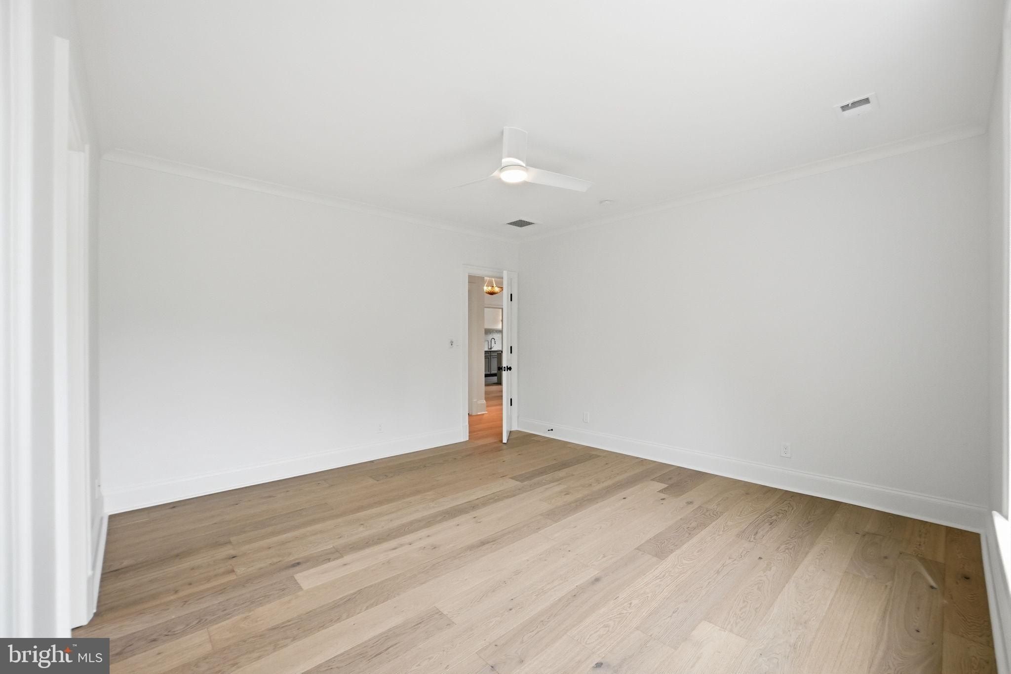 6008 Oakdale Road. McLean, VA 22101