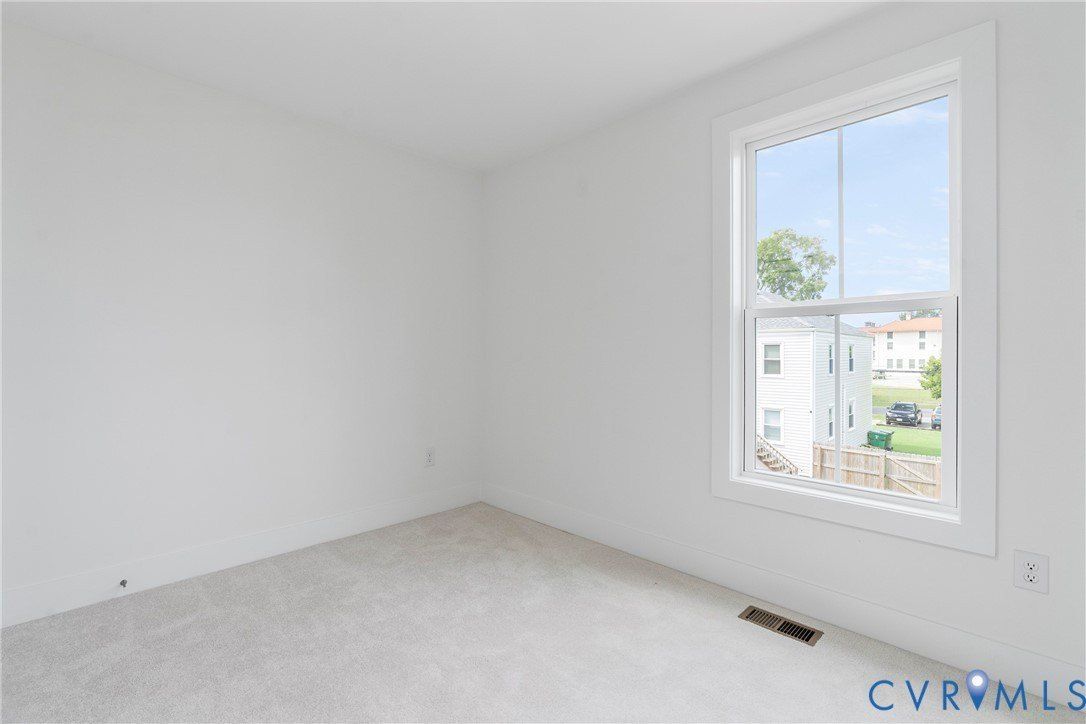 4342 North Avenue. Richmond, VA 23222
