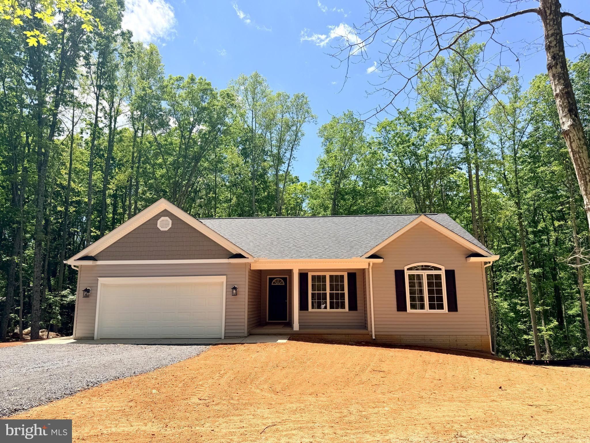 12283 Autumn Ridge Lane. Unionville, VA 22567