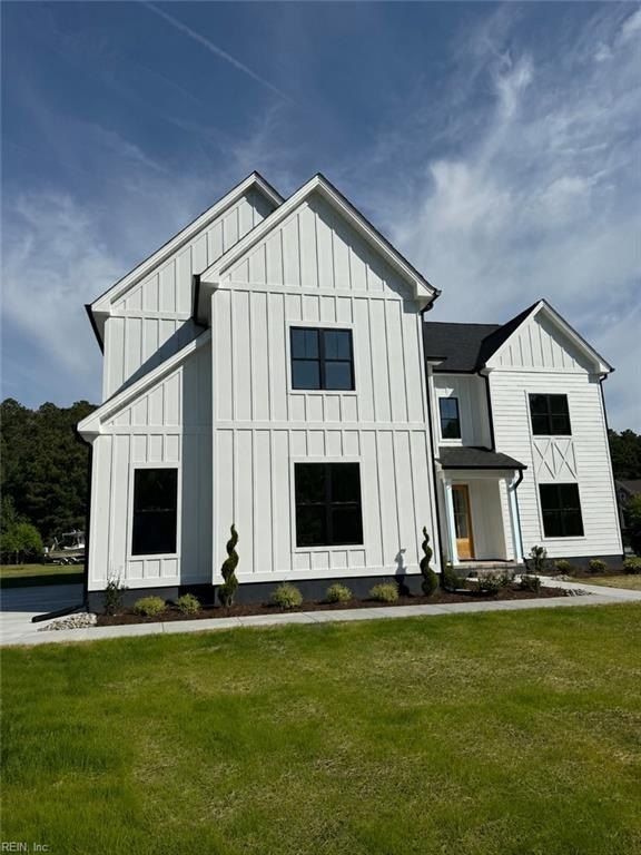 1012 Artesia Way. Virginia Beach, VA 23456