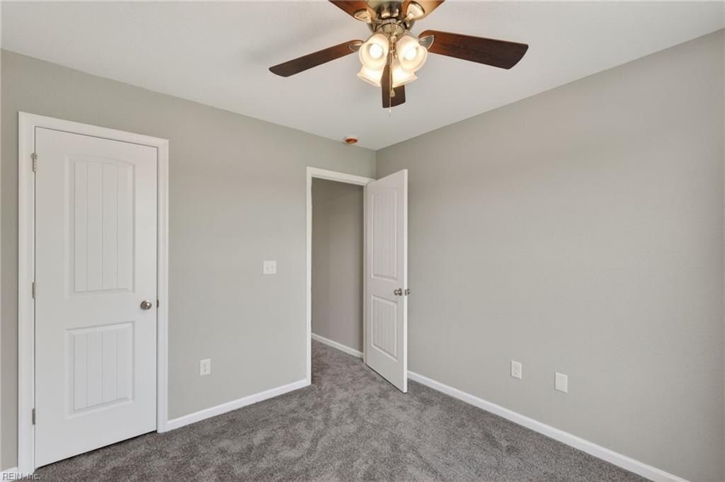 408 St James Avenue. Suffolk, VA 23434