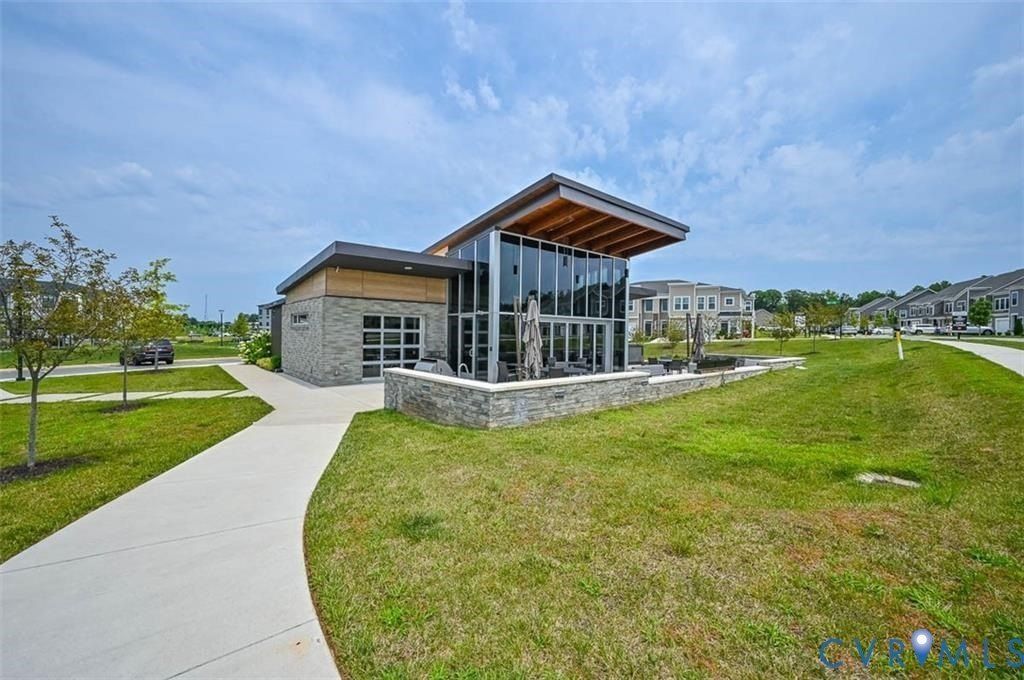 3813  Maze Runner Dr. Midlothian, VA 23112