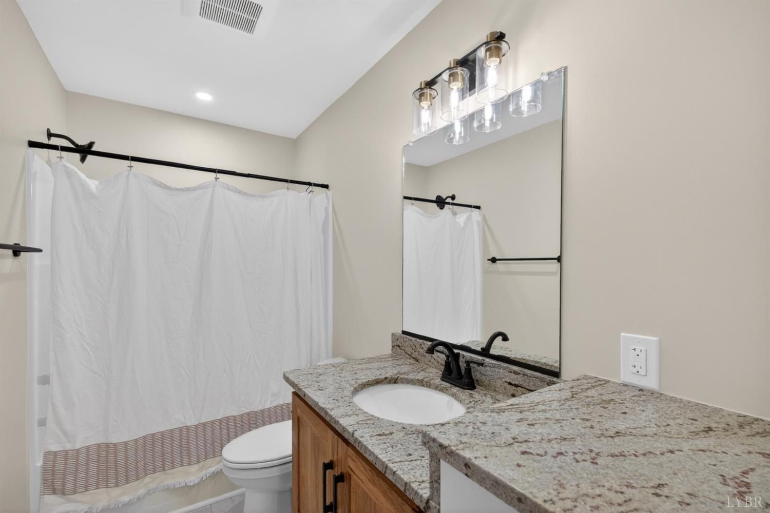 126 Dale Dr. Madison Heights, VA 24572