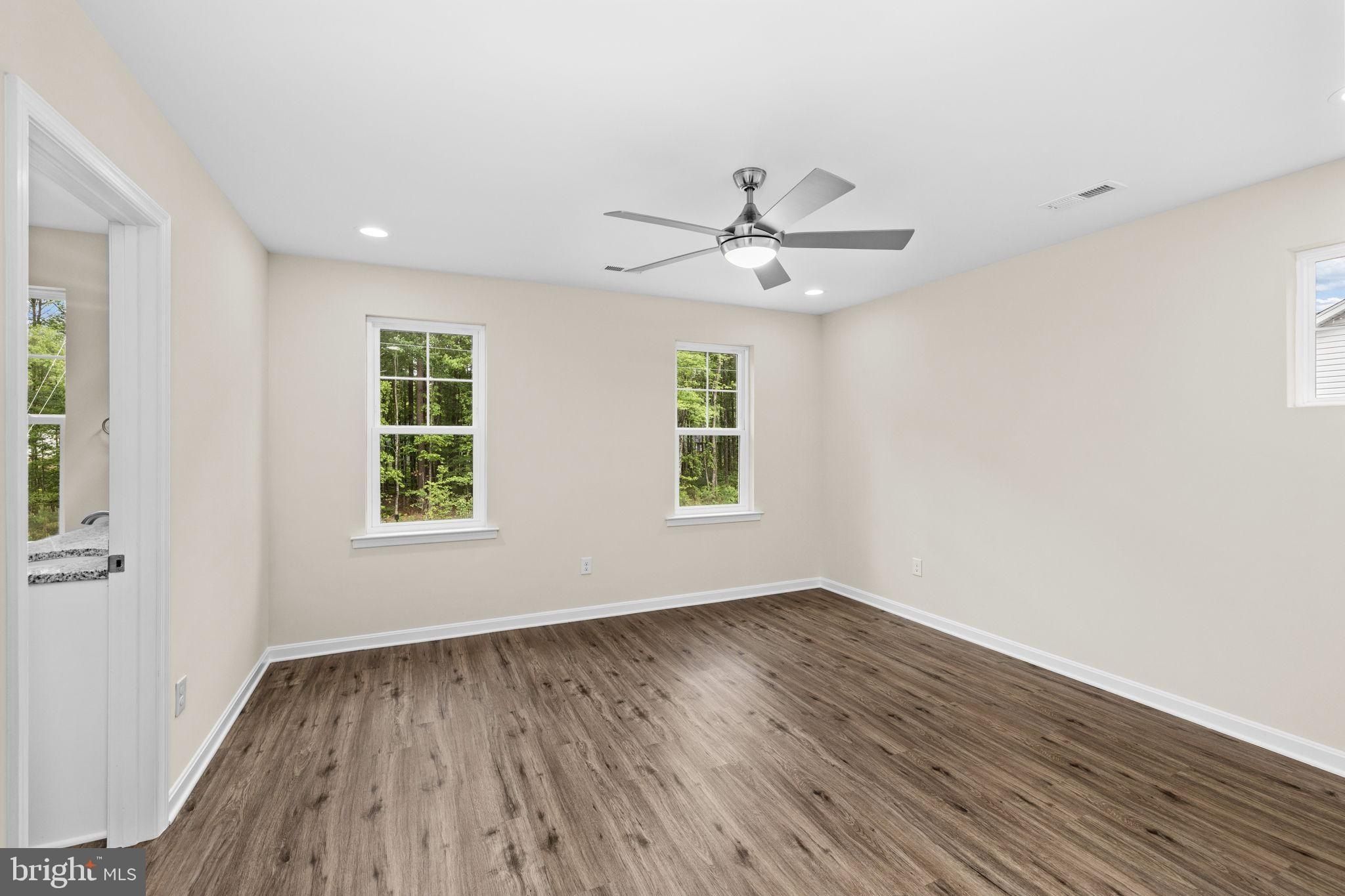 113 Laurel Lane. Colonial Beach, VA 22443