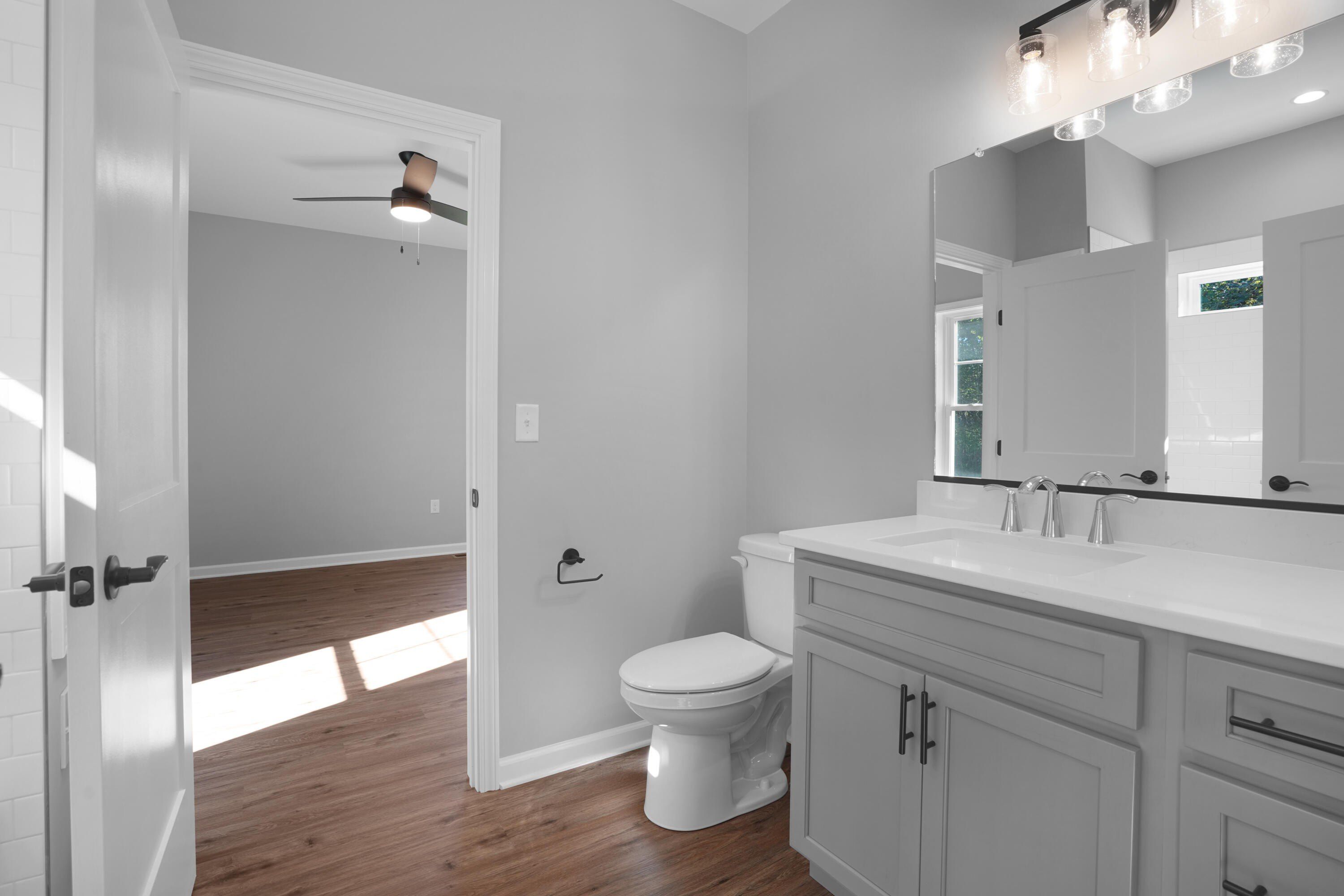 81 Belvior Cir. Moneta, VA 24121