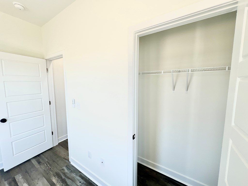 37642 Blue Crab Circle. Painter, VA 23420