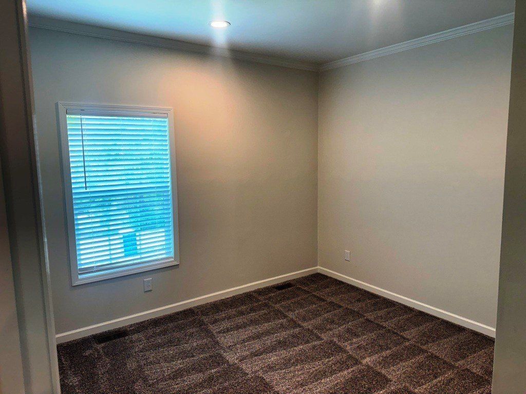 48 Bowman Dr. Hillsville, VA 24343