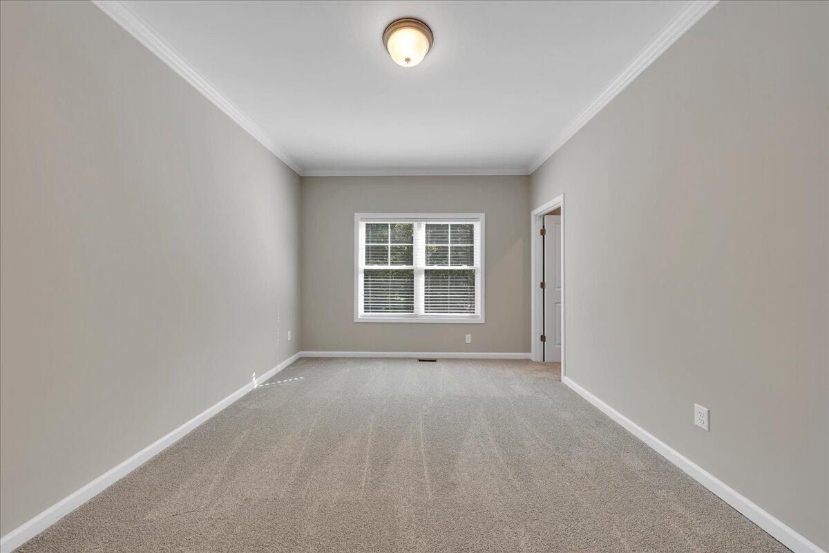 310 Windsor Castle Dr. Moneta, VA 24121