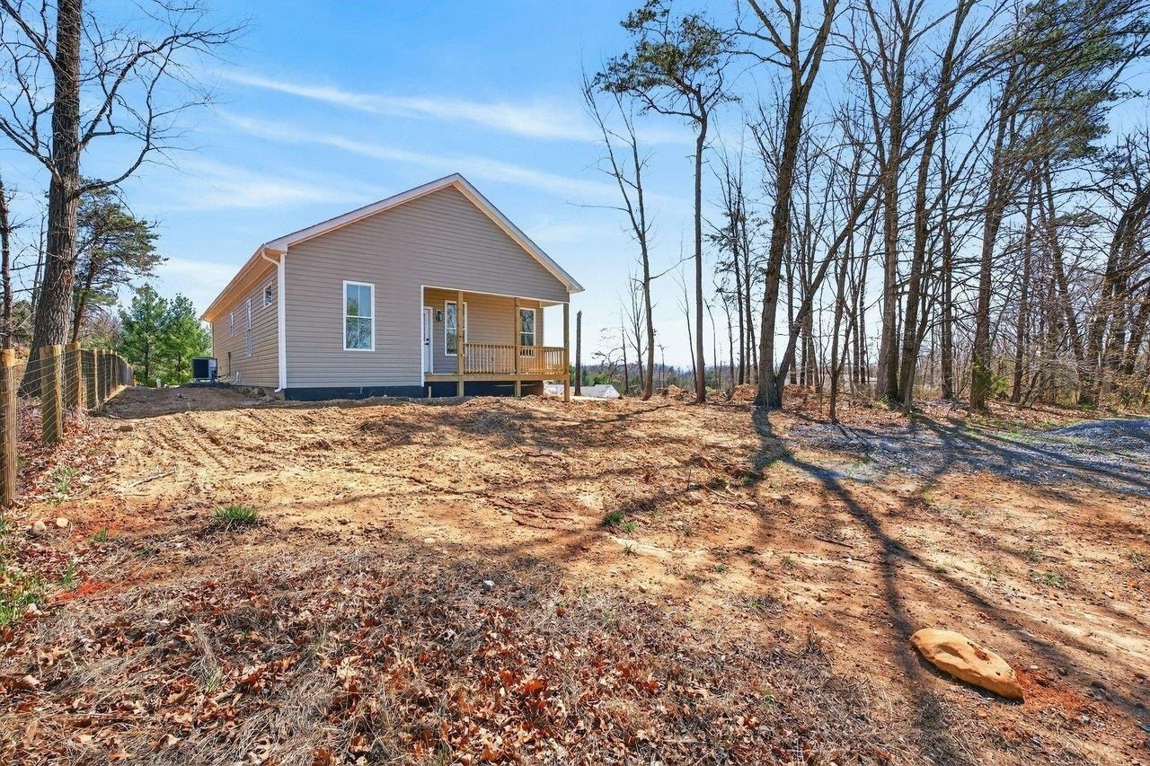 487 Pocahontas Ave. Shenandoah, VA 22849