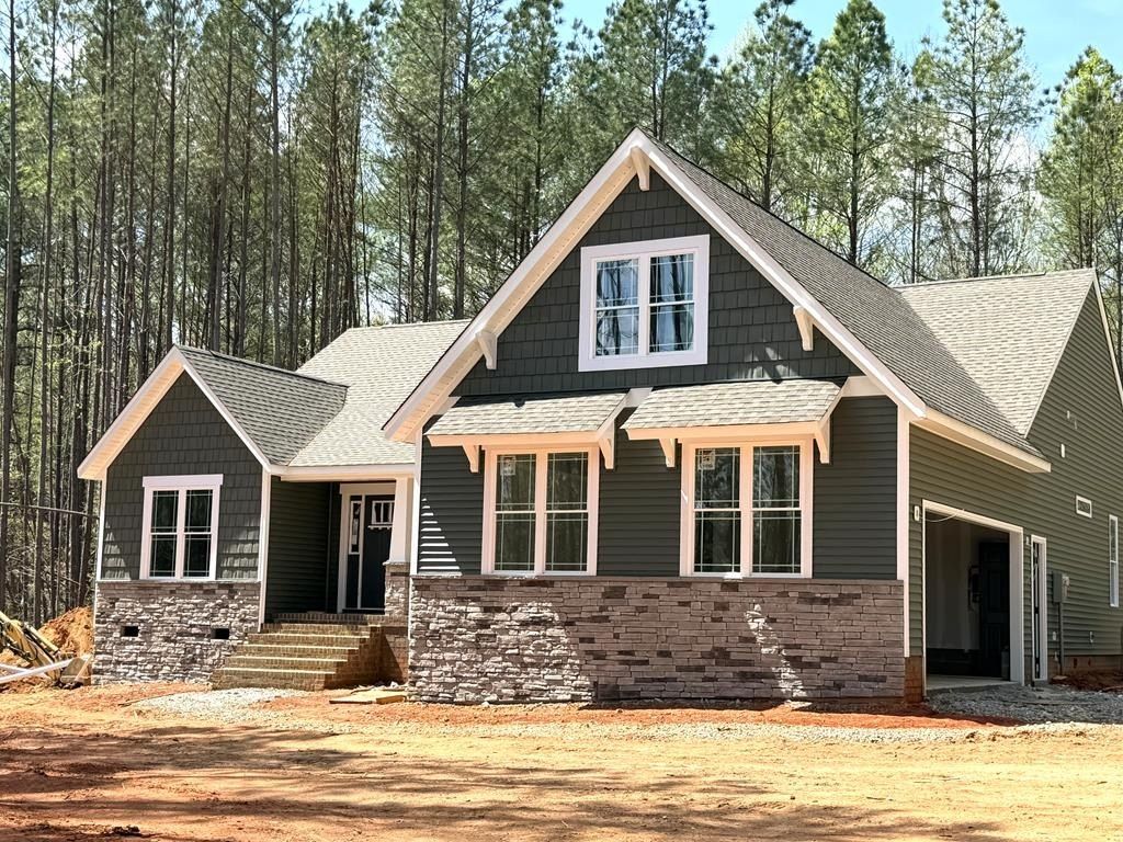 2203 Walnut Tree Blvd. Powhatan, VA 23139