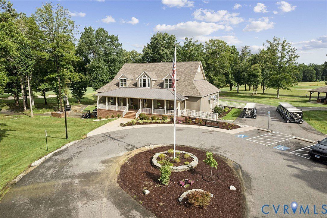 8797 Terroir Lane. New Kent, VA 23124