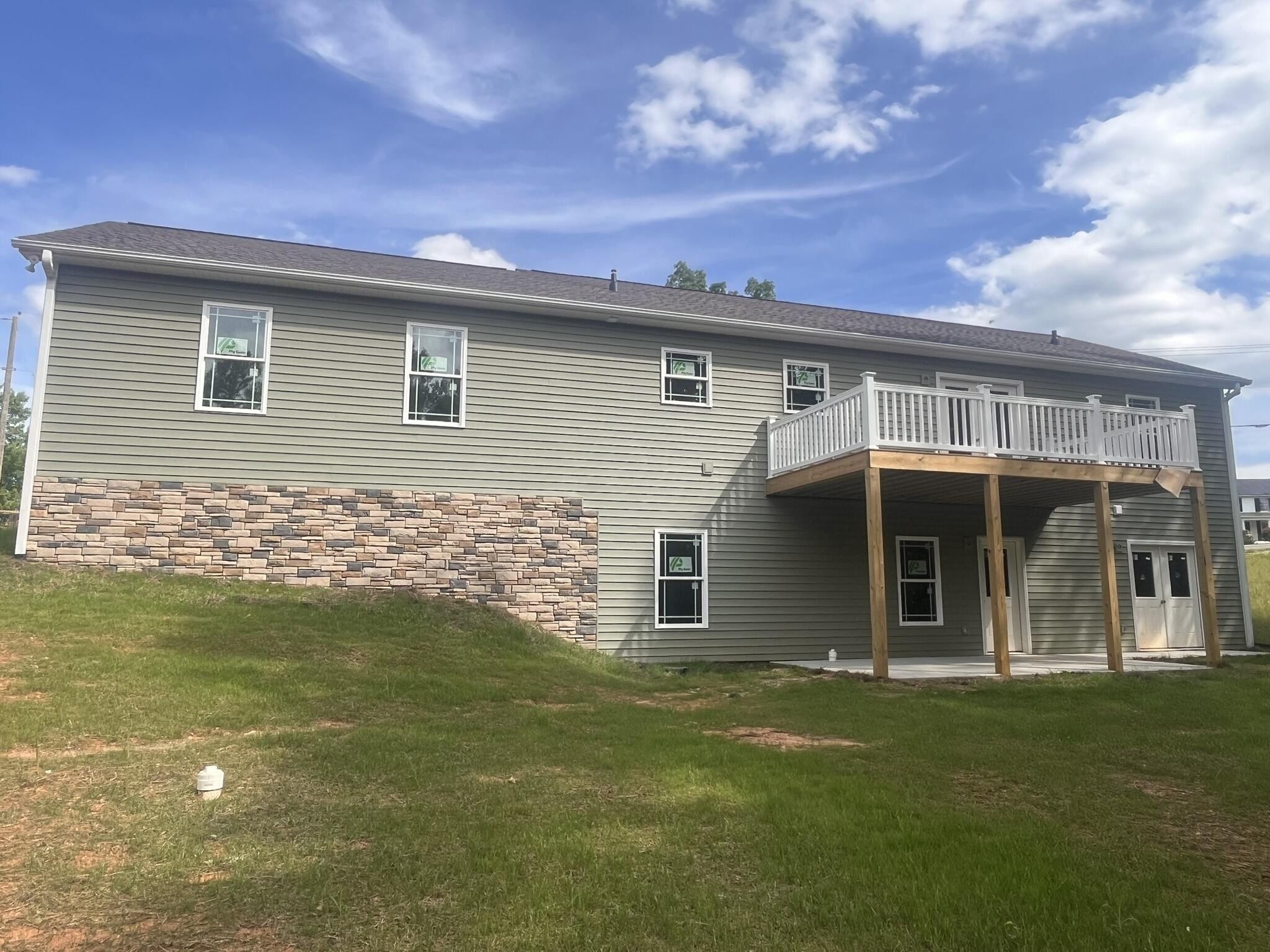 3727 Golden View Rd. Glade Hill, VA 24092