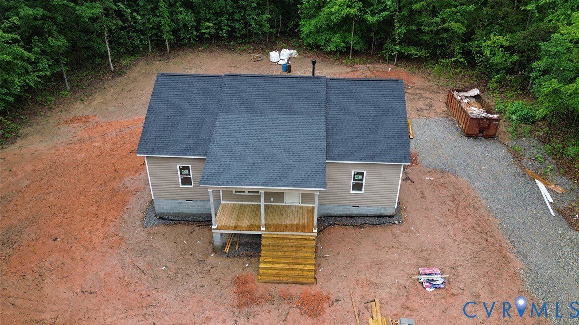 1387 New Town Road. Goochland, VA 23063