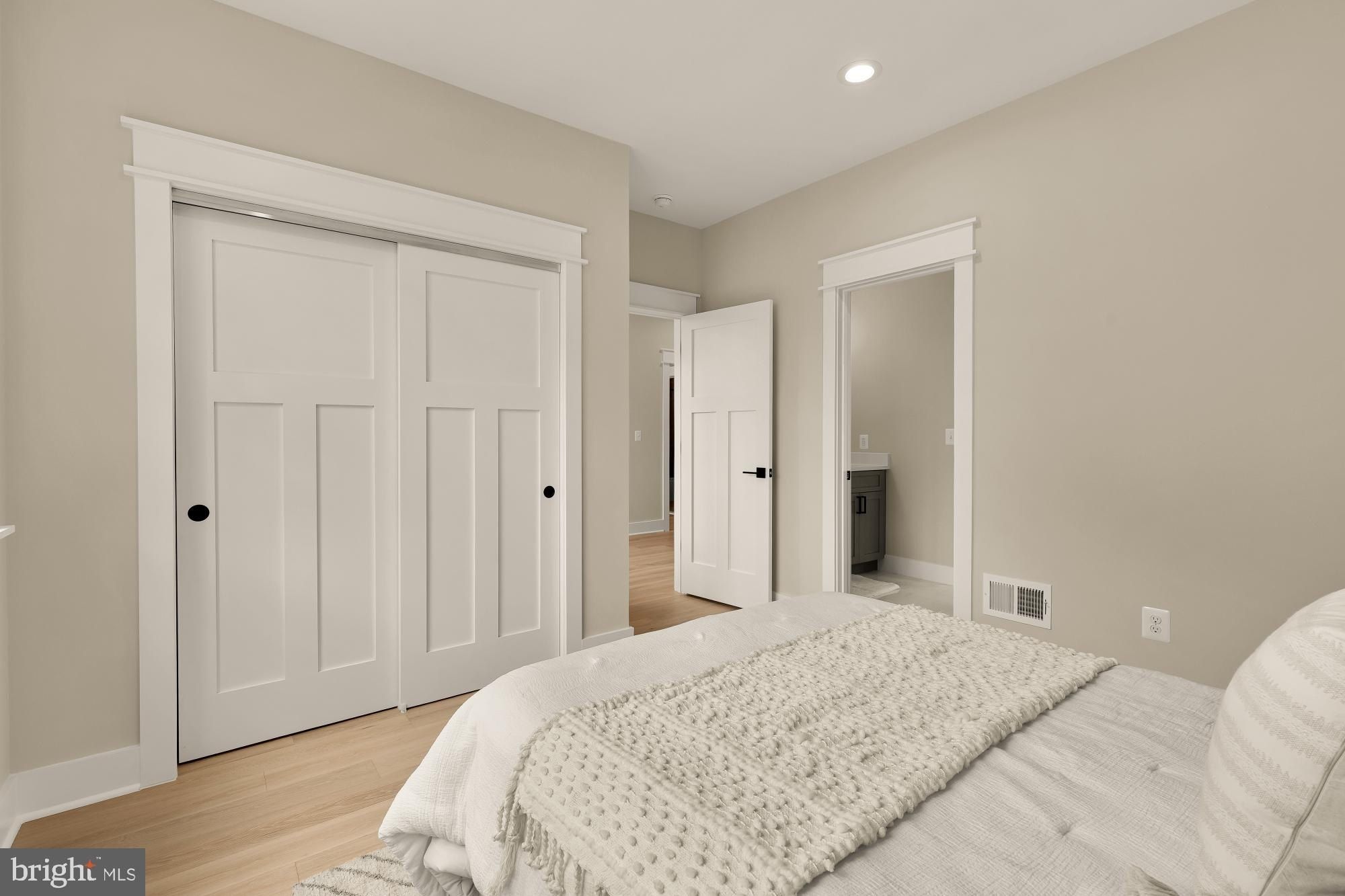 923 17Th Street S. Arlington, VA 22202