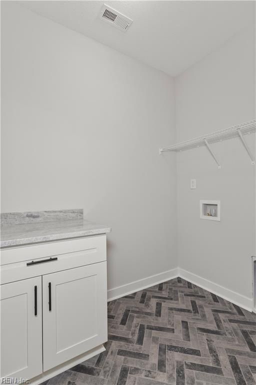 2 Apron Drive. Suffolk, VA 23434