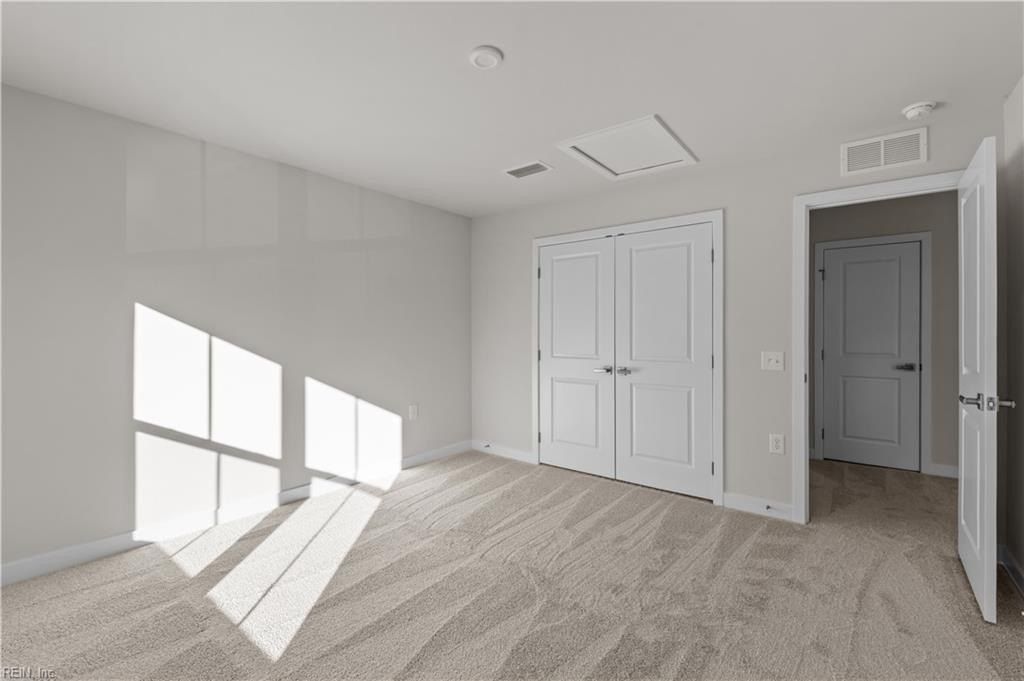 5024 Winding Creek. Williamsburg, VA 23188