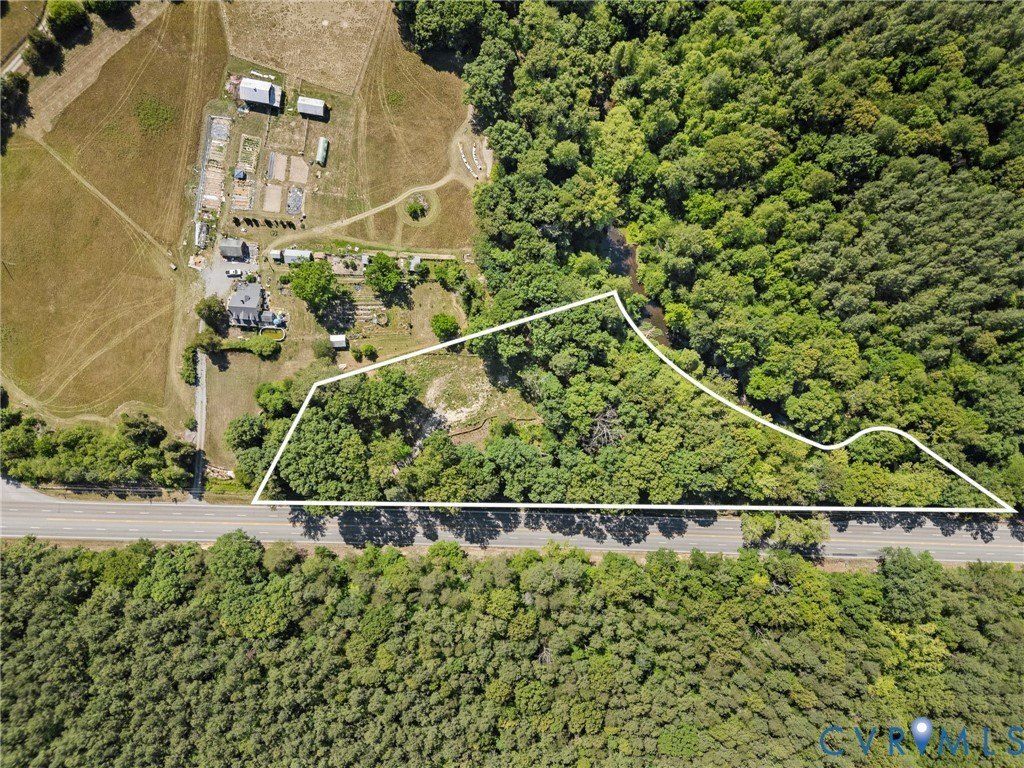 15357 Washington Highway. Doswell, VA 23047