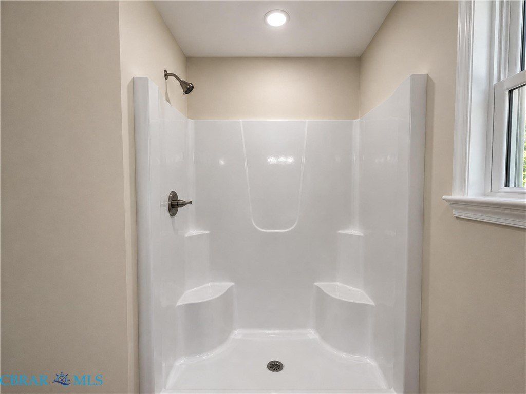 30 Landing Reach Court. Hartfield, VA 23071