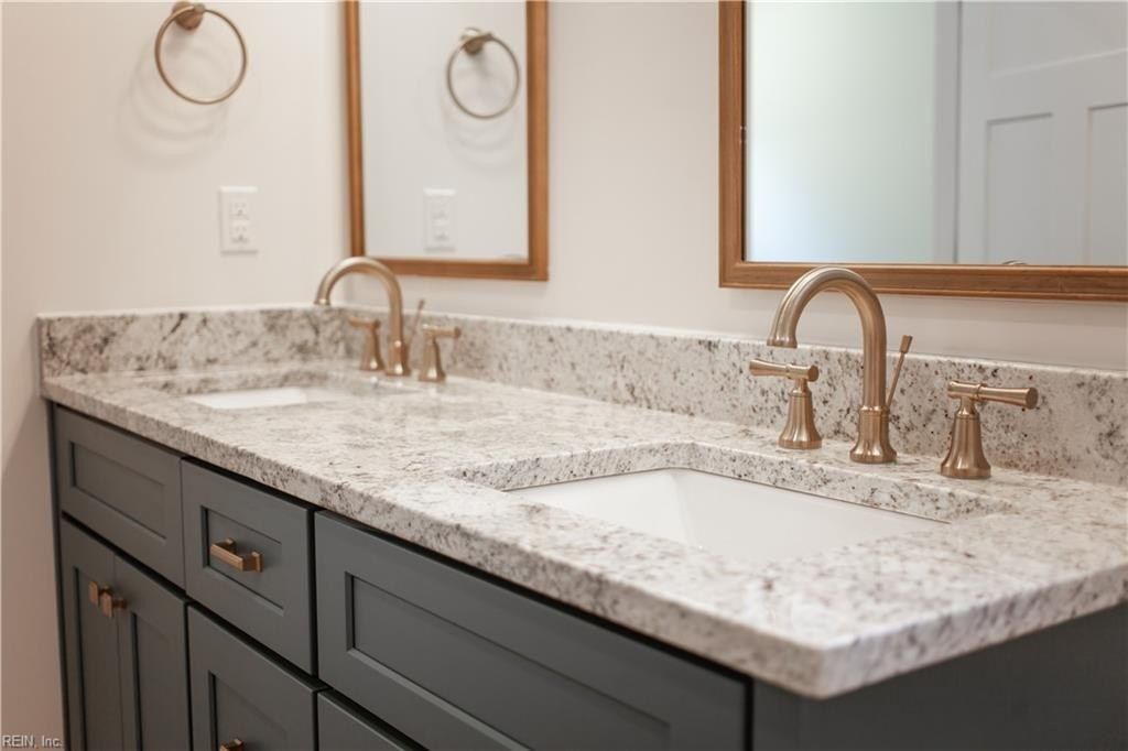 6912 Sunset Cove Lane. Gloucester, VA 23061