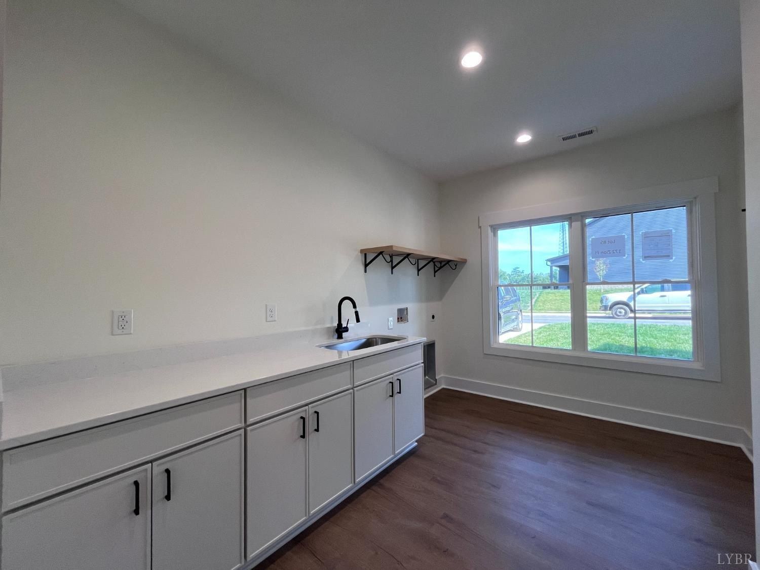 172 Zion Place. Rustburg, VA 24588