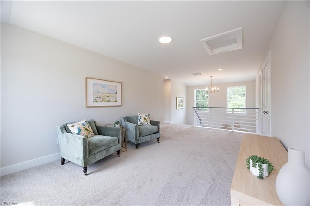389 Scotland Lane. Chesapeake, VA 23320