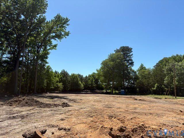 28 Spotswood Drive. Petersburg, VA 23805