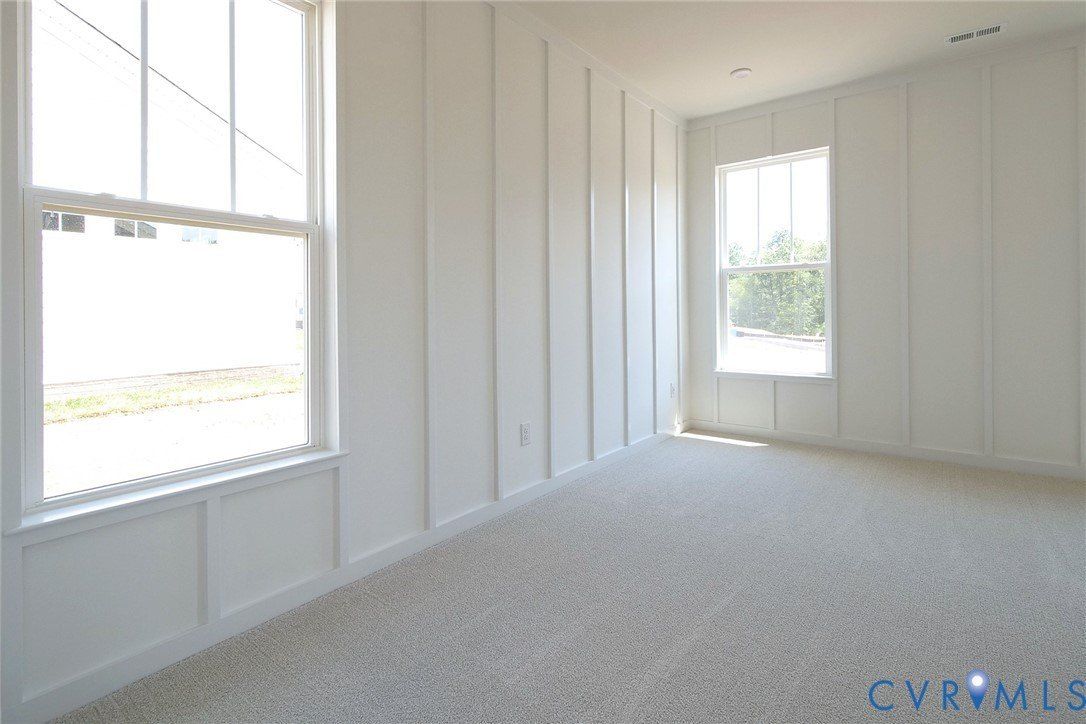 02  Canoe Pointe Loop Unit345. Moseley, VA 23120