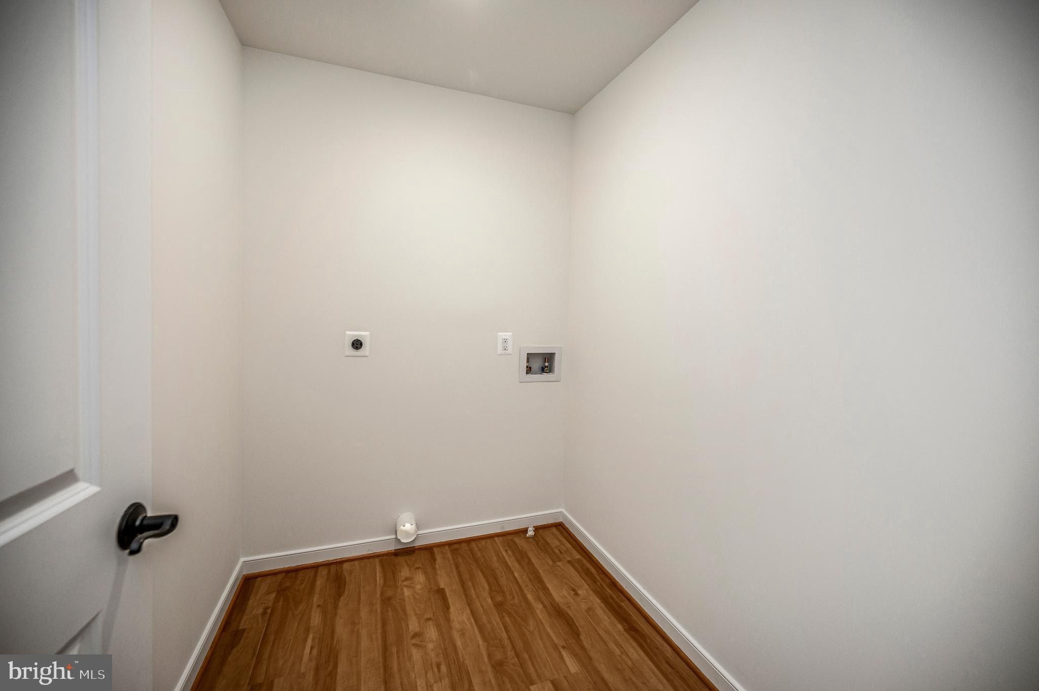 3692 Elk Creek Road. Mineral, VA 23117