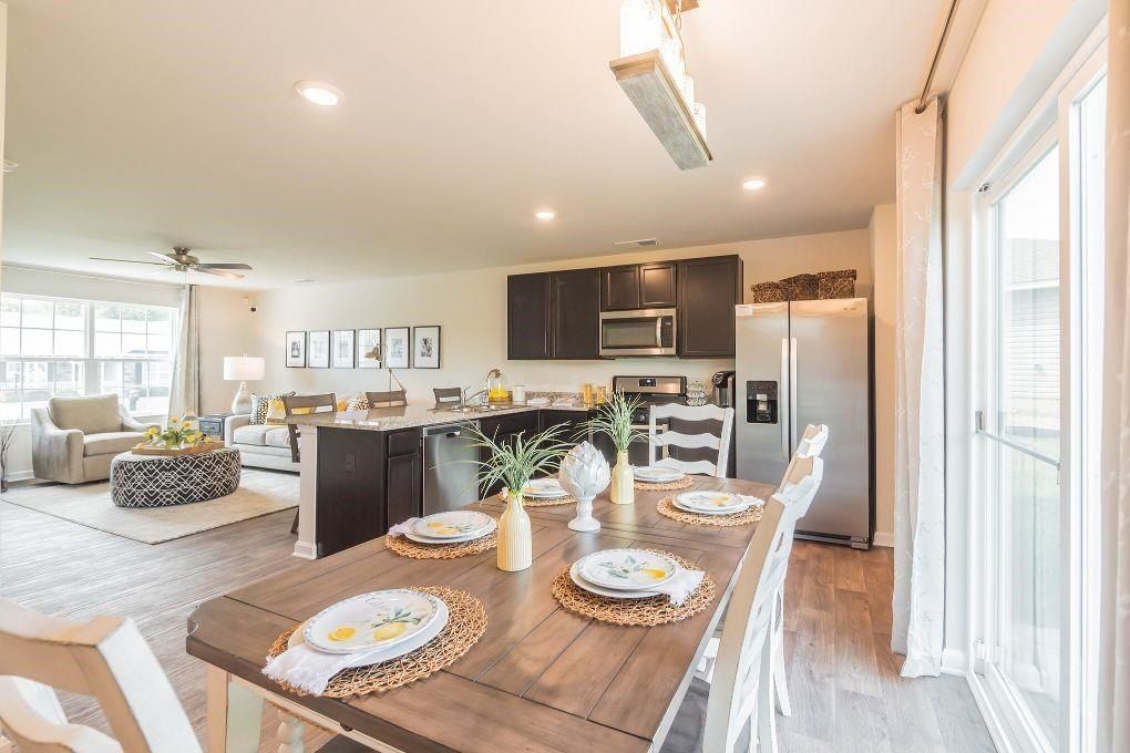 24 River Oak Dr. Staunton, VA 24401