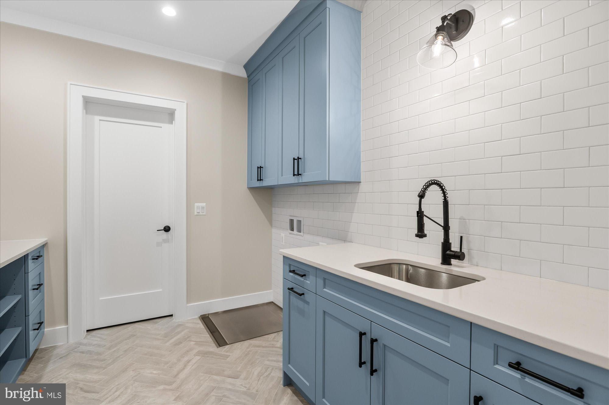 1104 Sharon Court. McLean, VA 22101