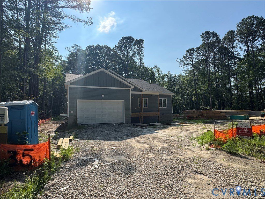 3417 Sweet Gum Lane. Hayes, VA 23072