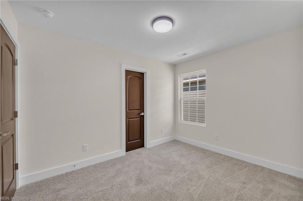 113 N 10Th Street. Suffolk, VA 23434